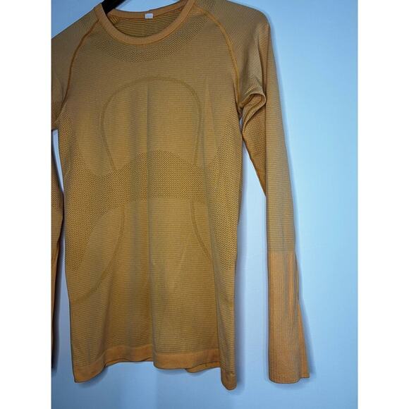 Bright Orange Lululemon Swiftly Tech Size 6 - Picture 3 of 7